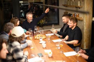 V úterý se u nás konala degustace s Richardem Stávkem, moc jsme si to užili! Díky Richarde za skvělý výklad a možnost...